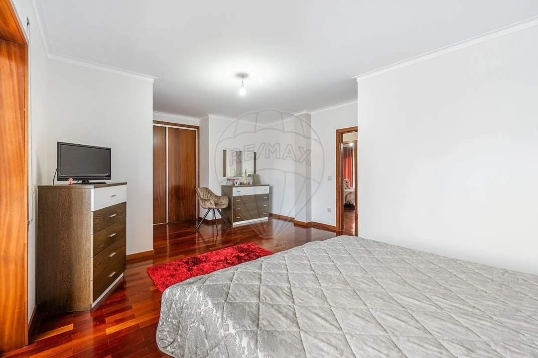 Moradia T3 para Venda em Povoa de Lanhoso (N. Senhora do Amparo) Foto 14