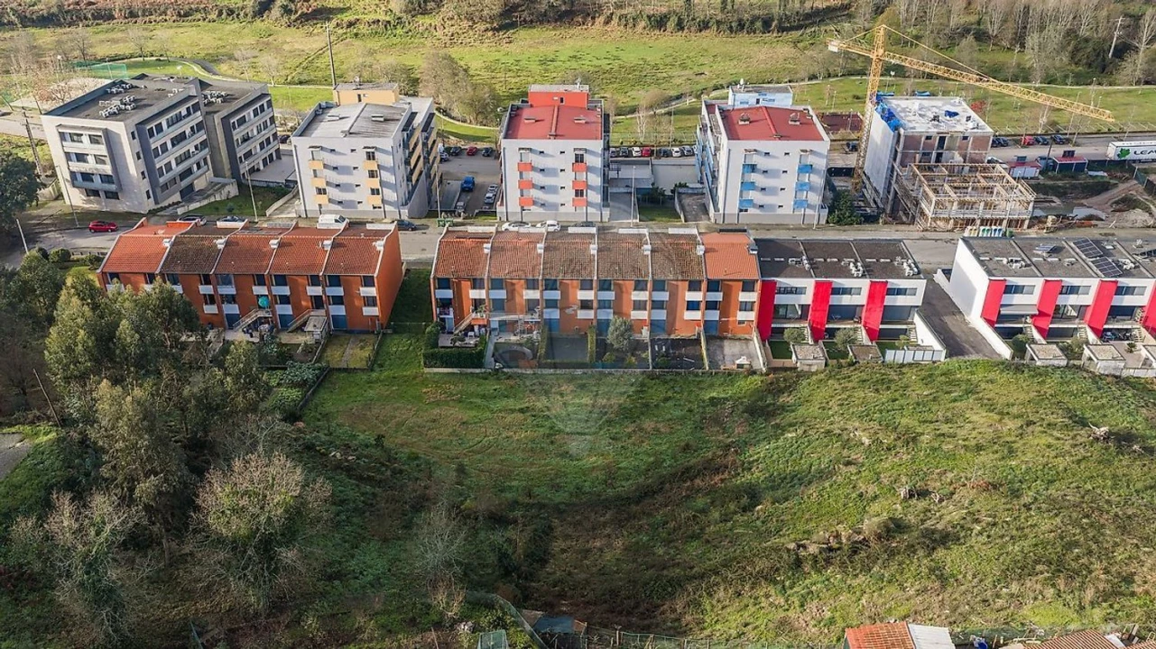 Moradia T3 para Venda em Povoa de Lanhoso (N. Senhora do Amparo) Foto 33