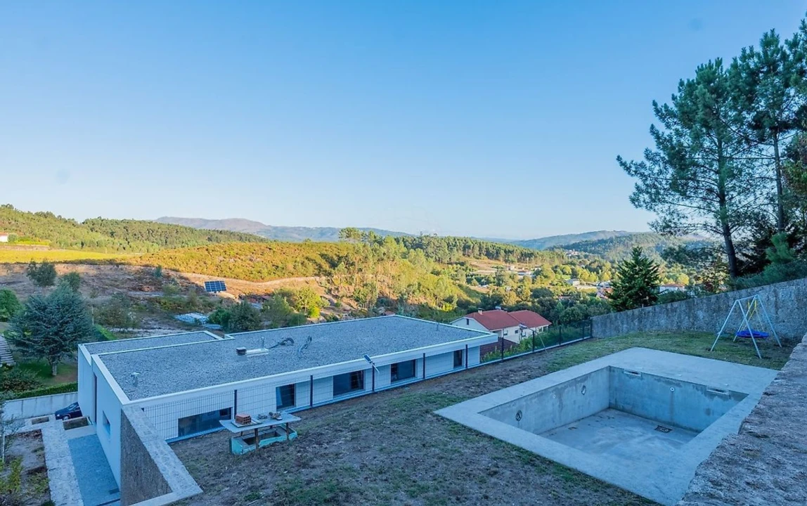Moradia T3 para Venda em Belazaima do Chão, Castanheira do Vouga e Agadão Foto 27