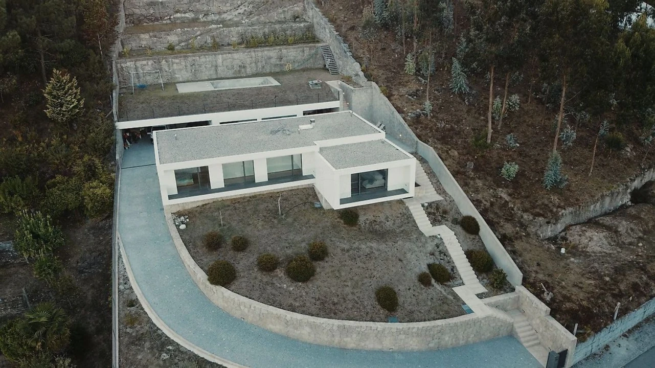 Moradia T3 para Venda em Belazaima do Chão, Castanheira do Vouga e Agadão Foto 33