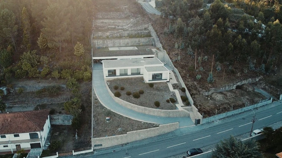 Moradia T3 para Venda em Belazaima do Chão, Castanheira do Vouga e Agadão Foto 31