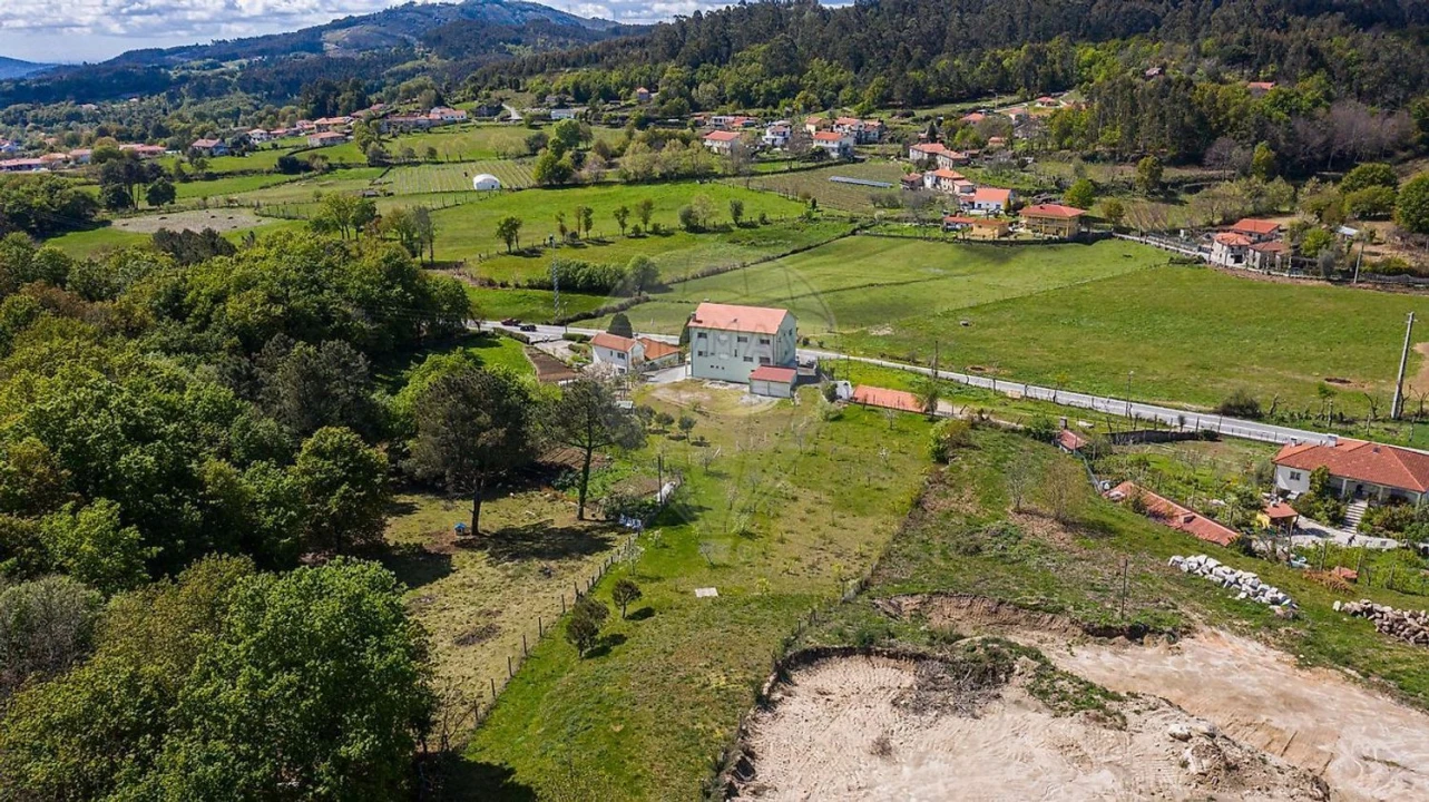 Prédio para Venda em Belazaima do Chão, Castanheira do Vouga e Agadão Foto 9