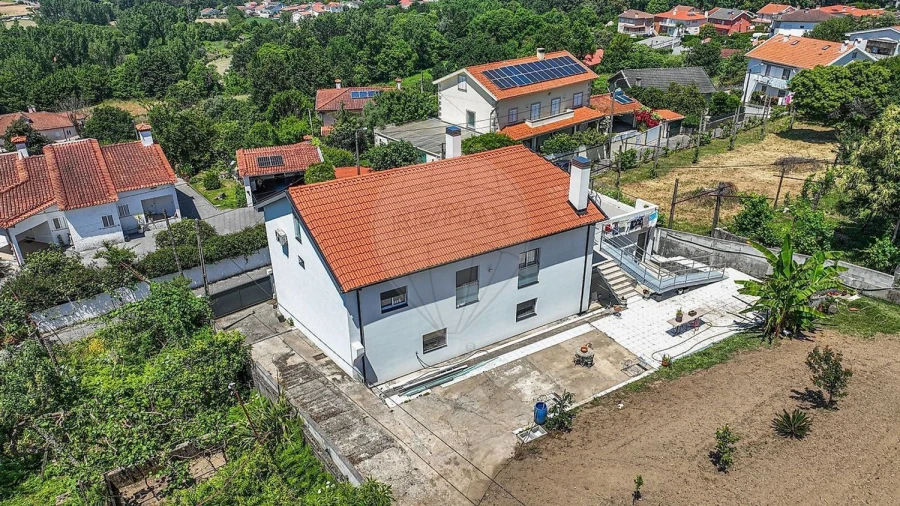 Moradia T3 para Venda em Ferreiros e Gondizalves Foto 5