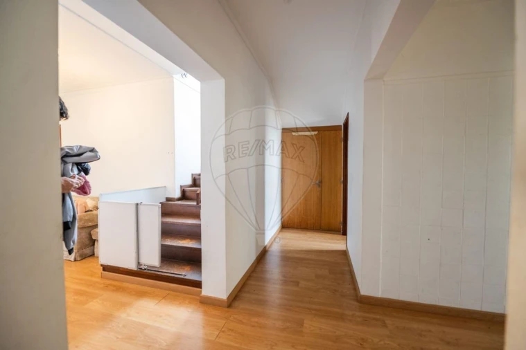 Moradia T3 para Venda em Caires Foto 10