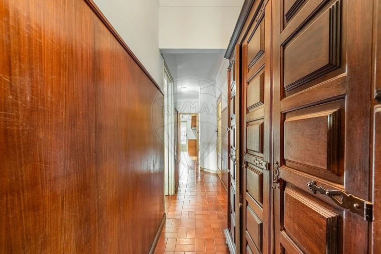 Moradia T5 para Venda em São Mamede de Infesta e Senhora da Hora Foto 3