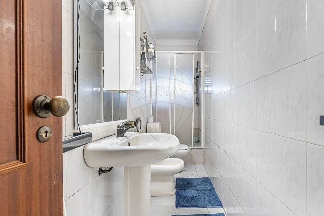 Moradia T3 para Venda em Sobradelo da Goma Foto 10