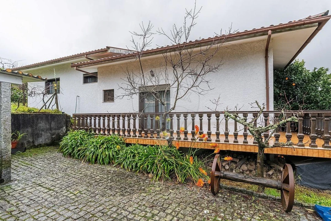 Moradia T3 para Venda em Sobradelo da Goma Foto 24