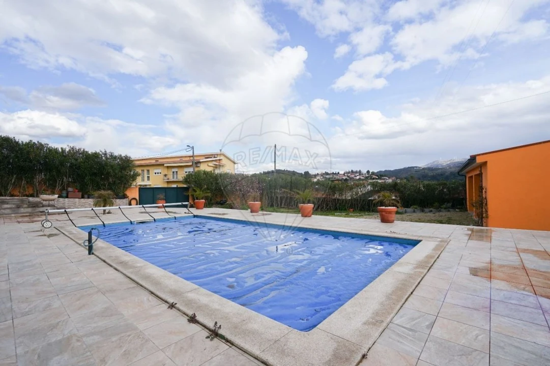 Moradia T4 para Venda em Galegos Foto 46