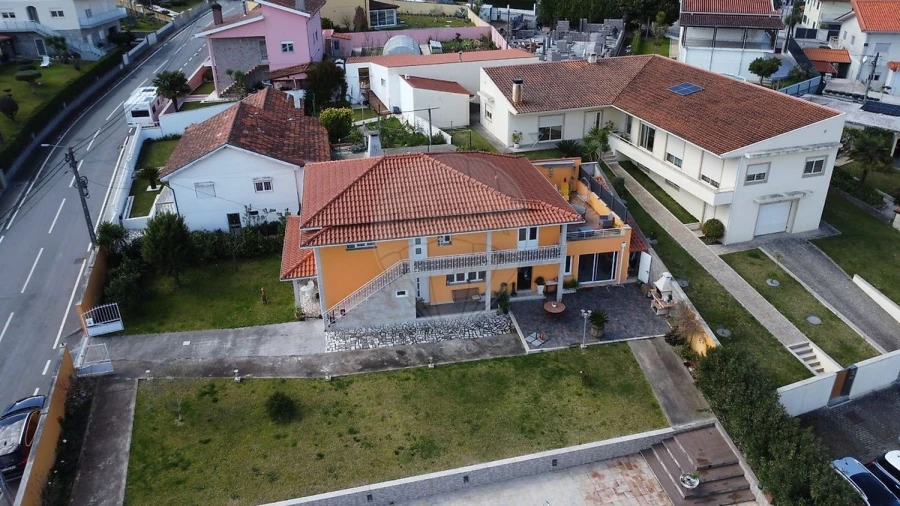 Moradia T4 para Venda em Galegos Foto 9