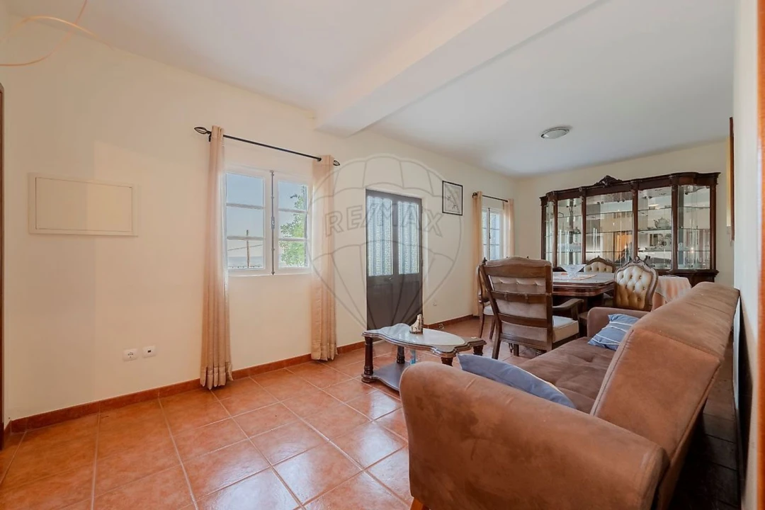 Moradia T3 para Venda em Lage Foto 11