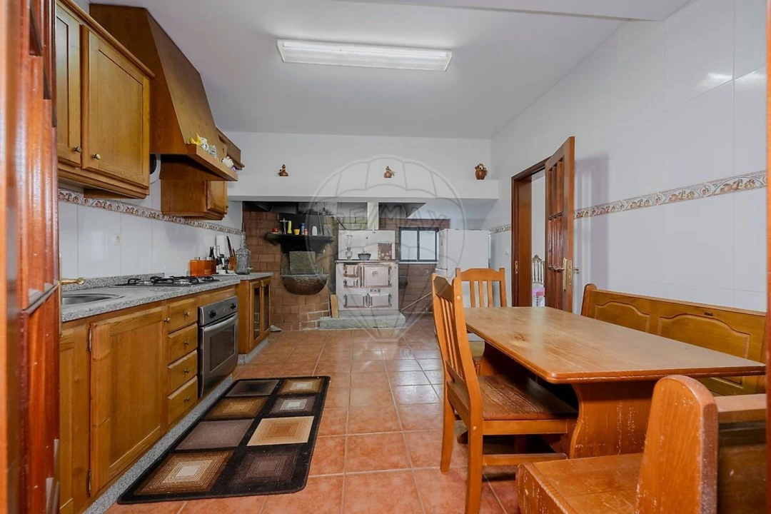 Moradia T3 para Venda em Lage Foto 14