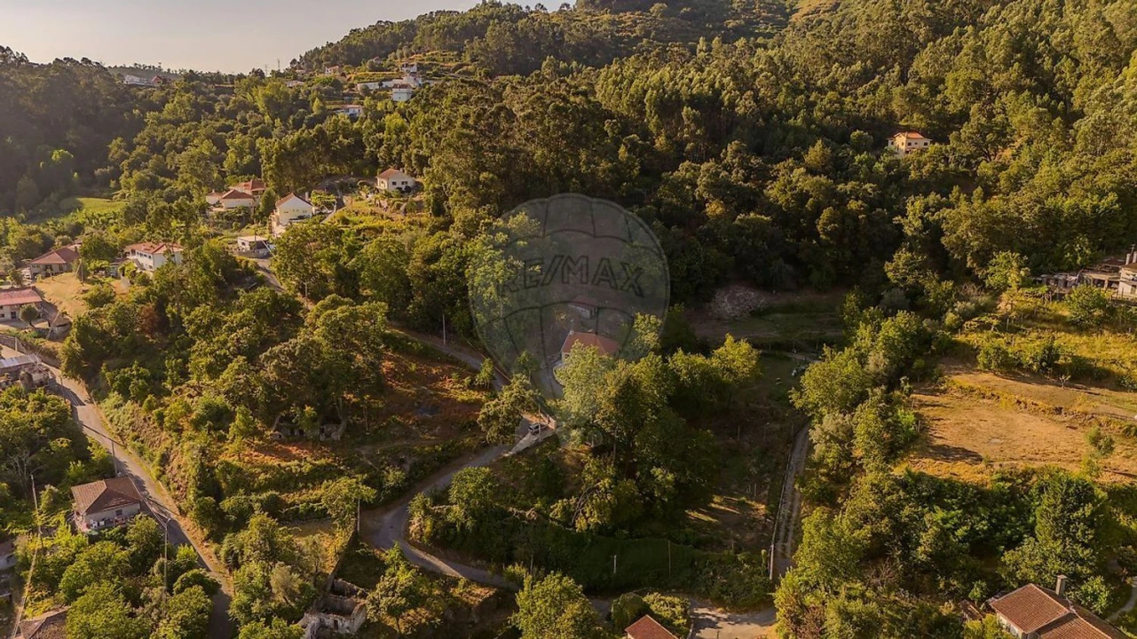 Moradia T3 para Venda em Lage Foto 3