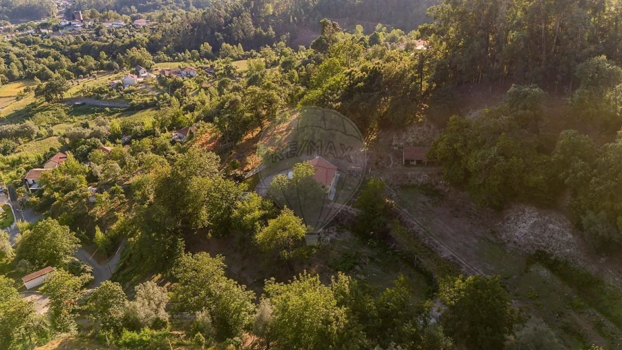 Moradia T3 para Venda em Lage Foto 5