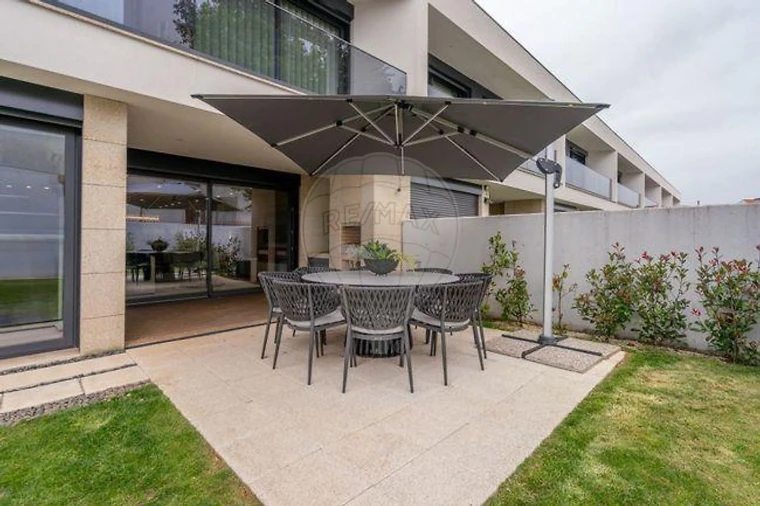 Moradia T4 para Venda em Belazaima do Chão, Castanheira do Vouga e Agadão Foto 17