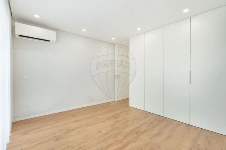 Moradia T4 para Venda em Belazaima do Chão, Castanheira do Vouga e Agadão Foto 2