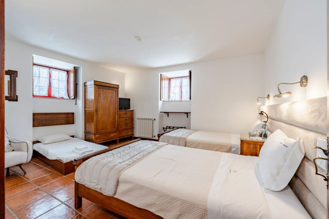 Moradia T9 para Venda em Alheira e Igreja Nova Foto 20