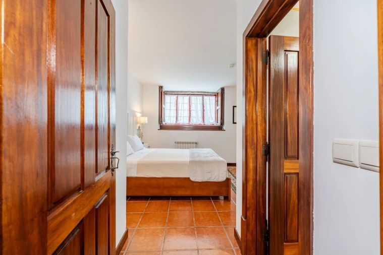 Moradia T9 para Venda em Alheira e Igreja Nova Foto 26