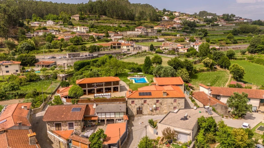 Moradia T9 para Venda em Alheira e Igreja Nova Foto 6