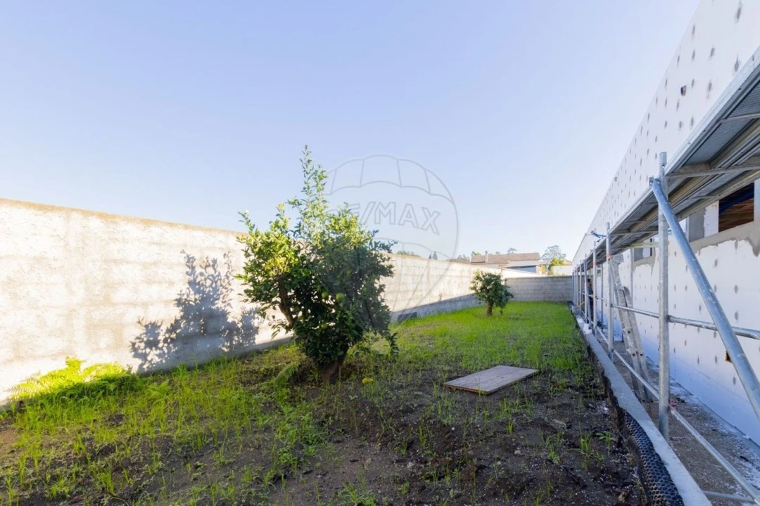 Moradia T3 para Venda em Belazaima do Chão, Castanheira do Vouga e Agadão Foto 20