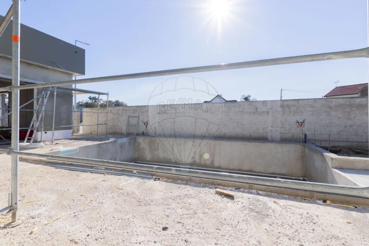 Moradia T3 para Venda em Belazaima do Chão, Castanheira do Vouga e Agadão Foto 2