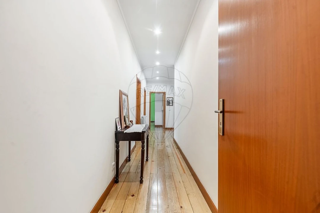 Moradia T4 para Venda em Belazaima do Chão, Castanheira do Vouga e Agadão Foto 34