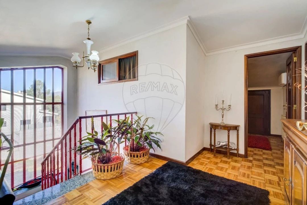 Moradia T8 para Venda em Belazaima do Chão, Castanheira do Vouga e Agadão Foto 12