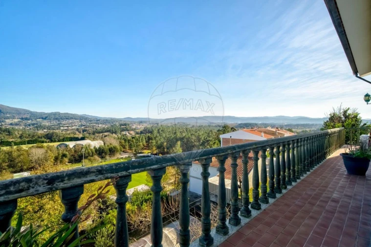 Moradia T8 para Venda em Belazaima do Chão, Castanheira do Vouga e Agadão Foto 36