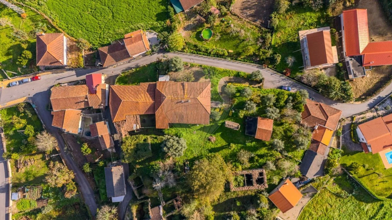 Moradia T4 para Venda em Belazaima do Chão, Castanheira do Vouga e Agadão Foto 8