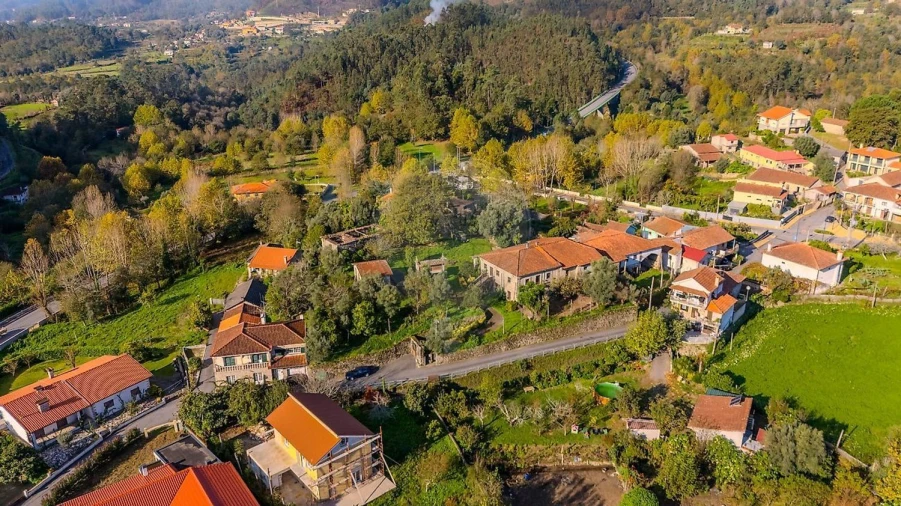 Moradia T4 para Venda em Belazaima do Chão, Castanheira do Vouga e Agadão Foto 11