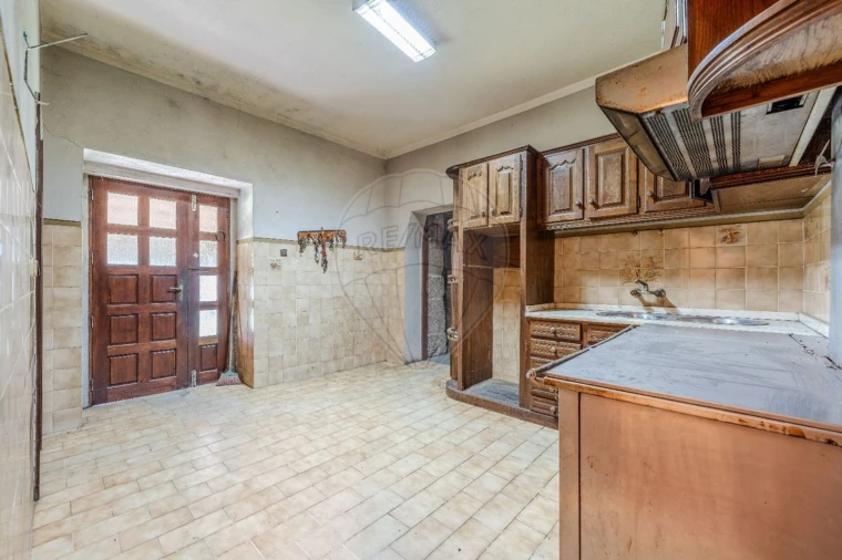 Moradia T4 para Venda em Belazaima do Chão, Castanheira do Vouga e Agadão Foto 24