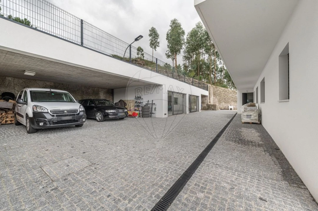 Moradia T3 para Venda em Belazaima do Chão, Castanheira do Vouga e Agadão Foto 20