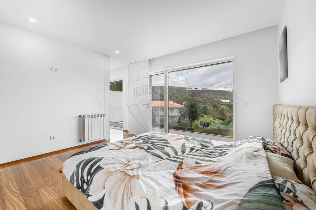 Moradia T3 para Venda em Belazaima do Chão, Castanheira do Vouga e Agadão Foto 36