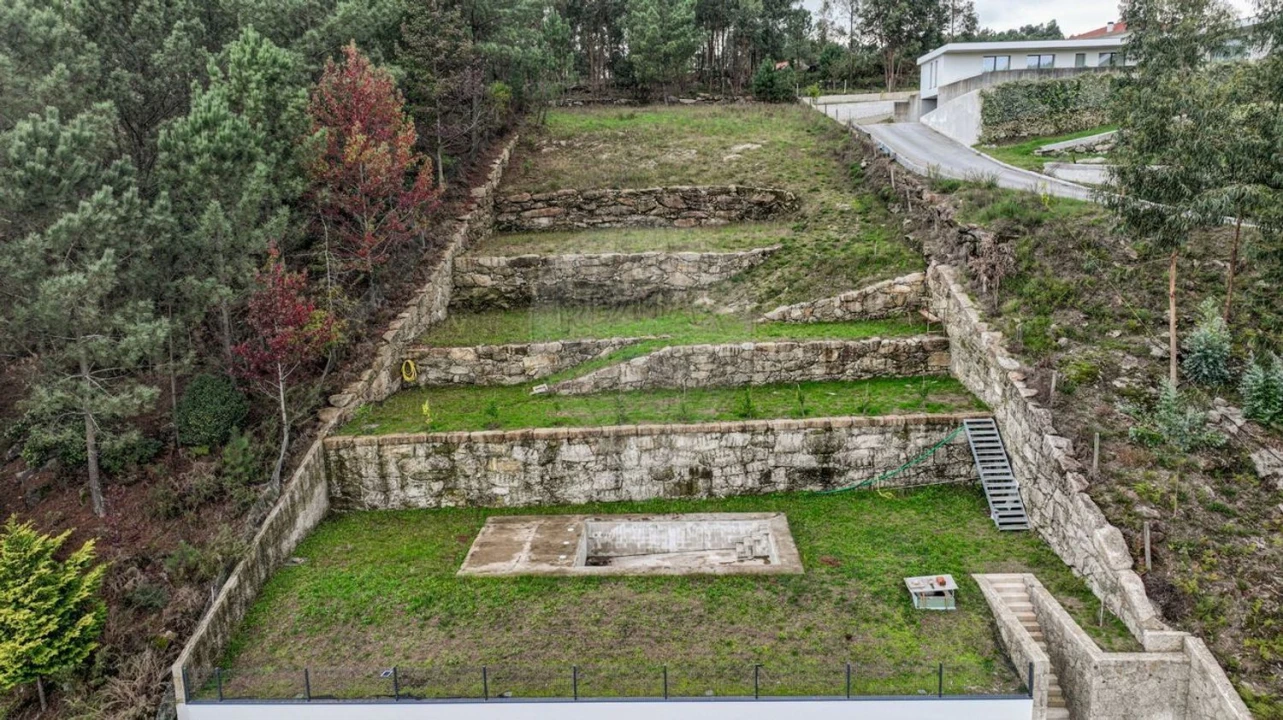 Moradia T3 para Venda em Belazaima do Chão, Castanheira do Vouga e Agadão Foto 9