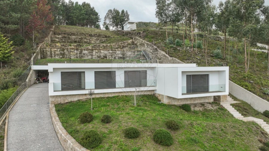 Moradia T3 para Venda em Belazaima do Chão, Castanheira do Vouga e Agadão Foto 16