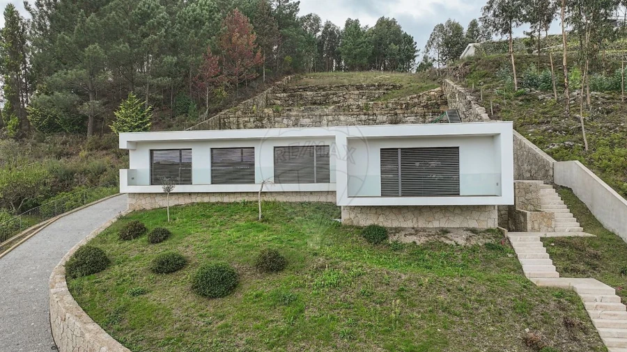 Moradia T3 para Venda em Águeda e Borralha