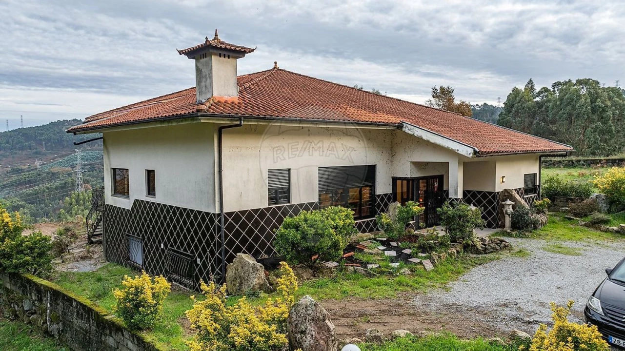 Moradia T4 para Venda em Galegos Foto 14