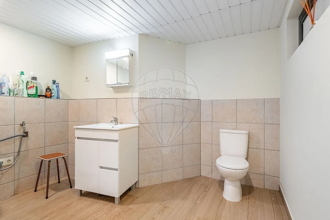 Moradia T4 para Venda em Galegos Foto 40