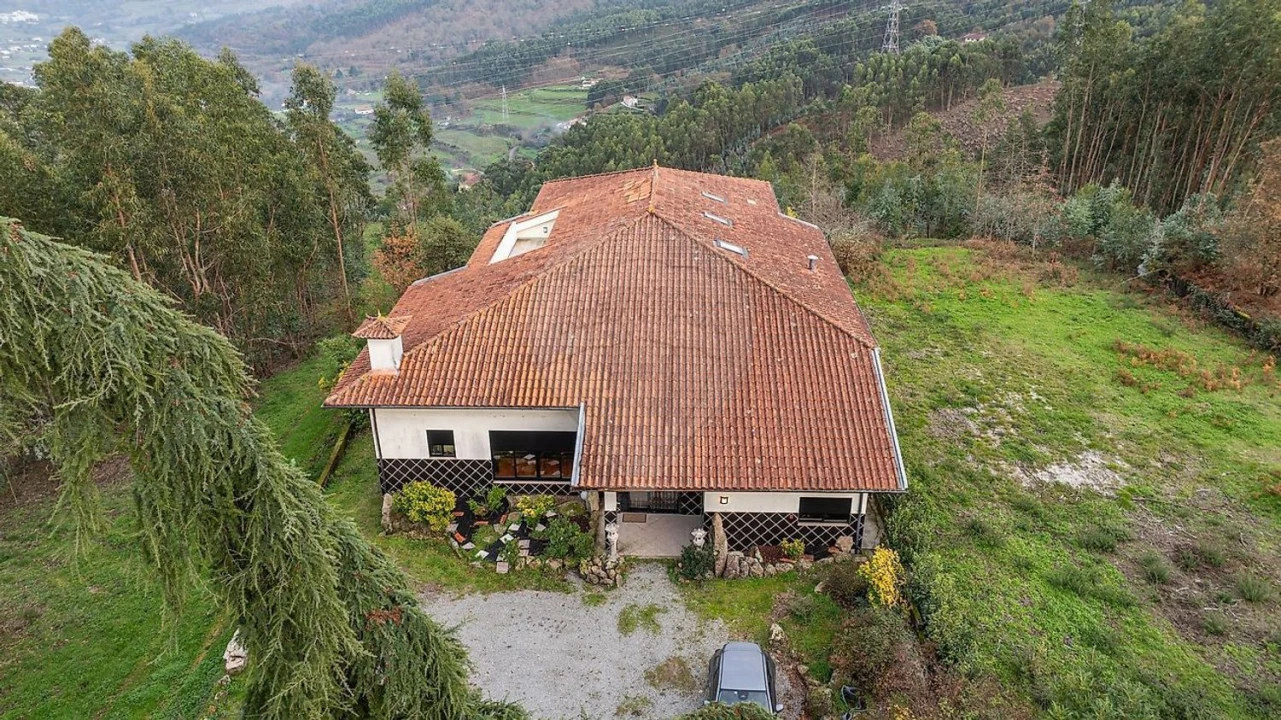 Moradia T4 para Venda em Galegos Foto 9