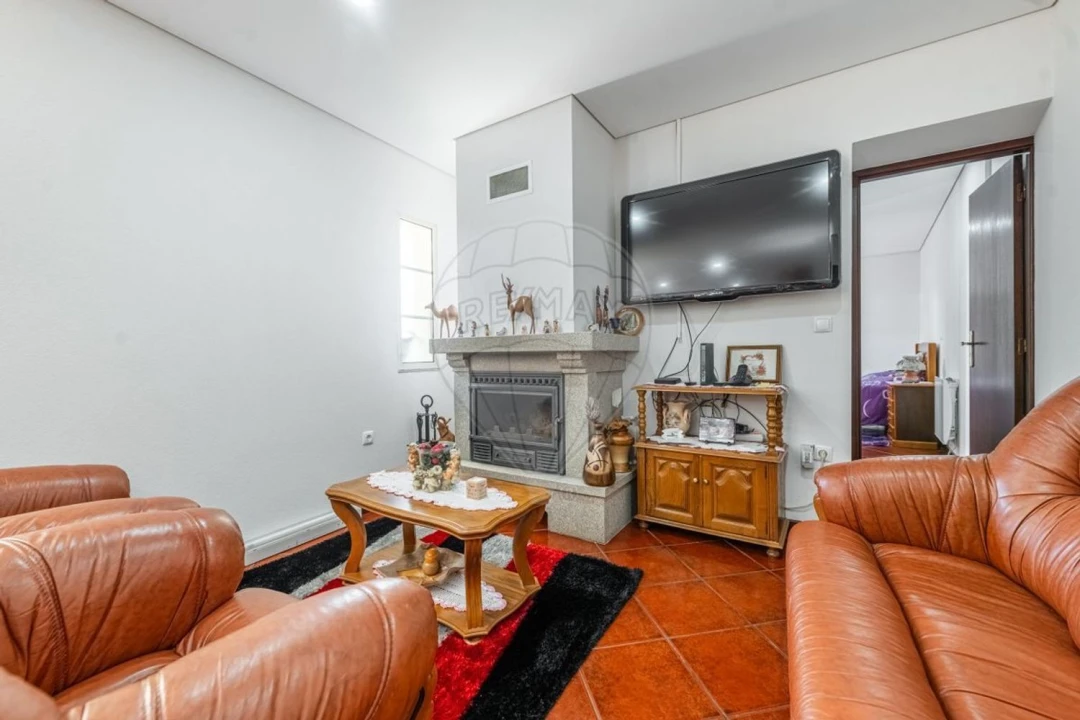 Moradia T4 para Venda em Belazaima do Chão, Castanheira do Vouga e Agadão Foto 35