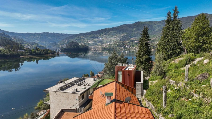 Moradia T4 para Venda em Belazaima do Chão, Castanheira do Vouga e Agadão Foto 2