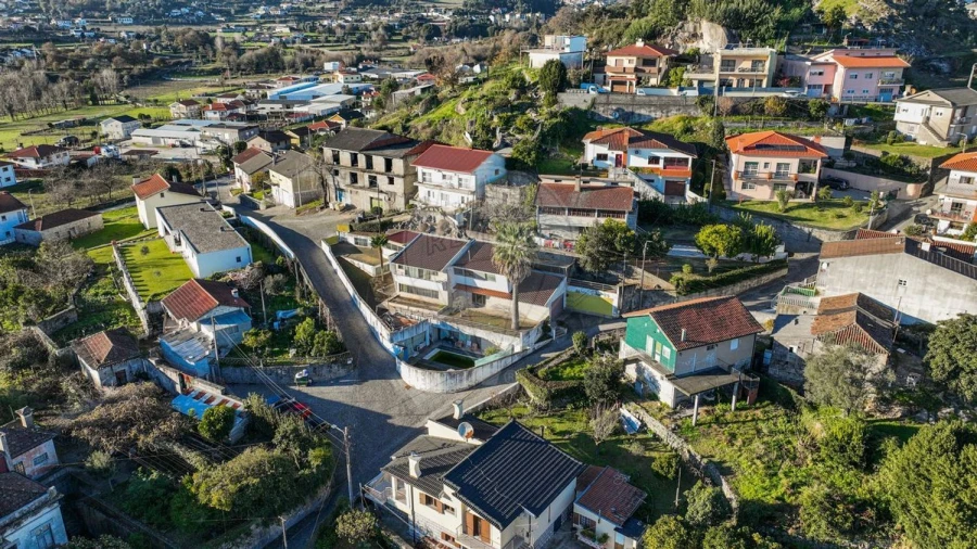 Moradia T3 para Venda em Belazaima do Chão, Castanheira do Vouga e Agadão Foto 10