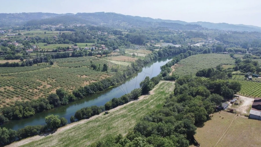 Moradia T3 para Venda em Belazaima do Chão, Castanheira do Vouga e Agadão Foto 28