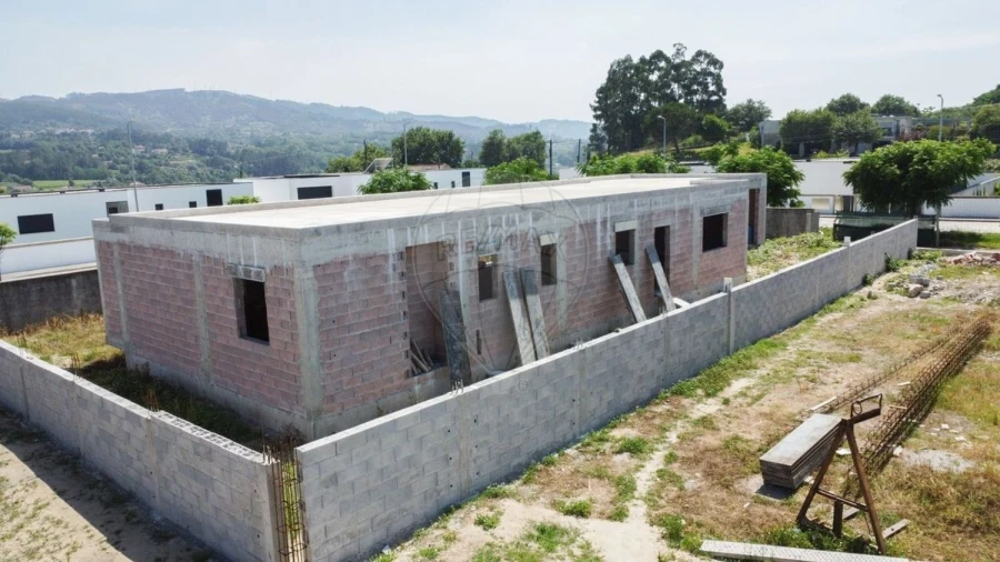 Moradia T3 para Venda em Belazaima do Chão, Castanheira do Vouga e Agadão Foto 5