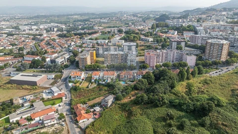 Moradia T4 para Venda em Braga (Maximinos, Sé e Cividade)