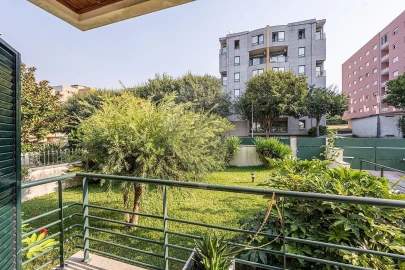 Moradia T4 para Venda em Braga (Maximinos, Sé e Cividade)