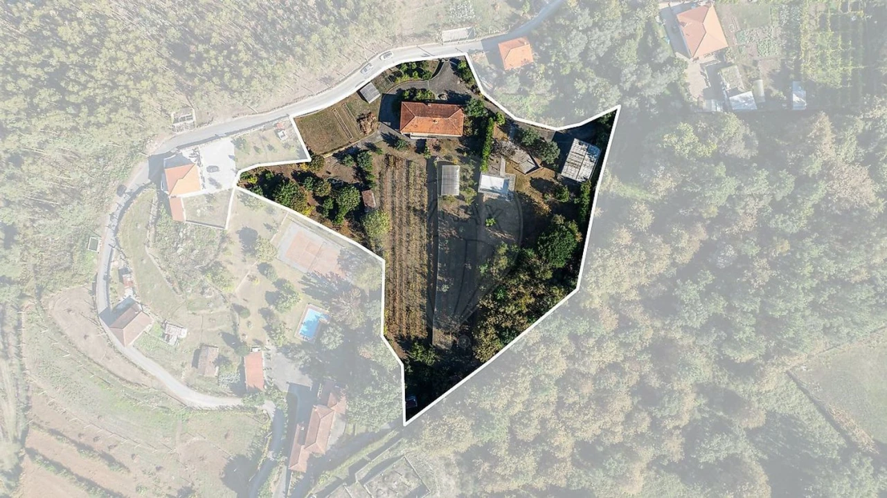 Moradia T3 para Venda em Águas Santas e Moure Foto 24