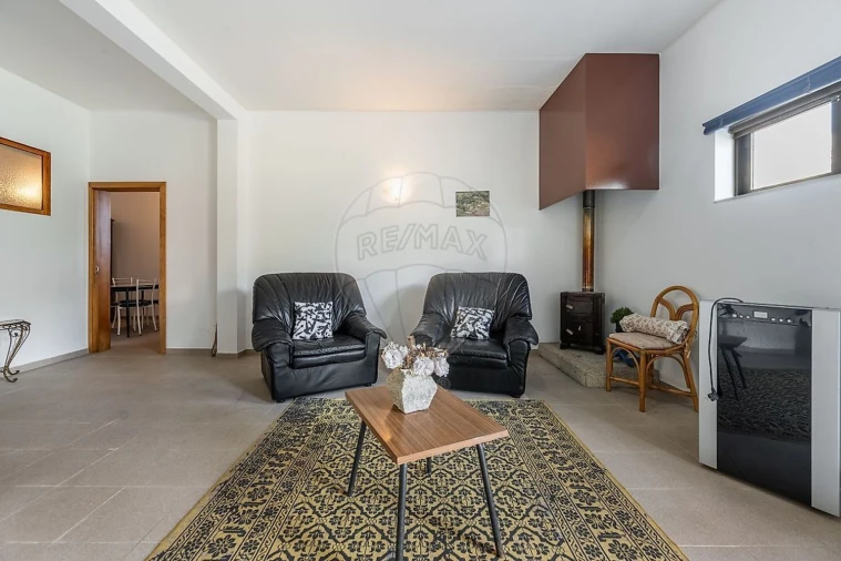 Moradia T3 para Venda em Águas Santas e Moure Foto 28