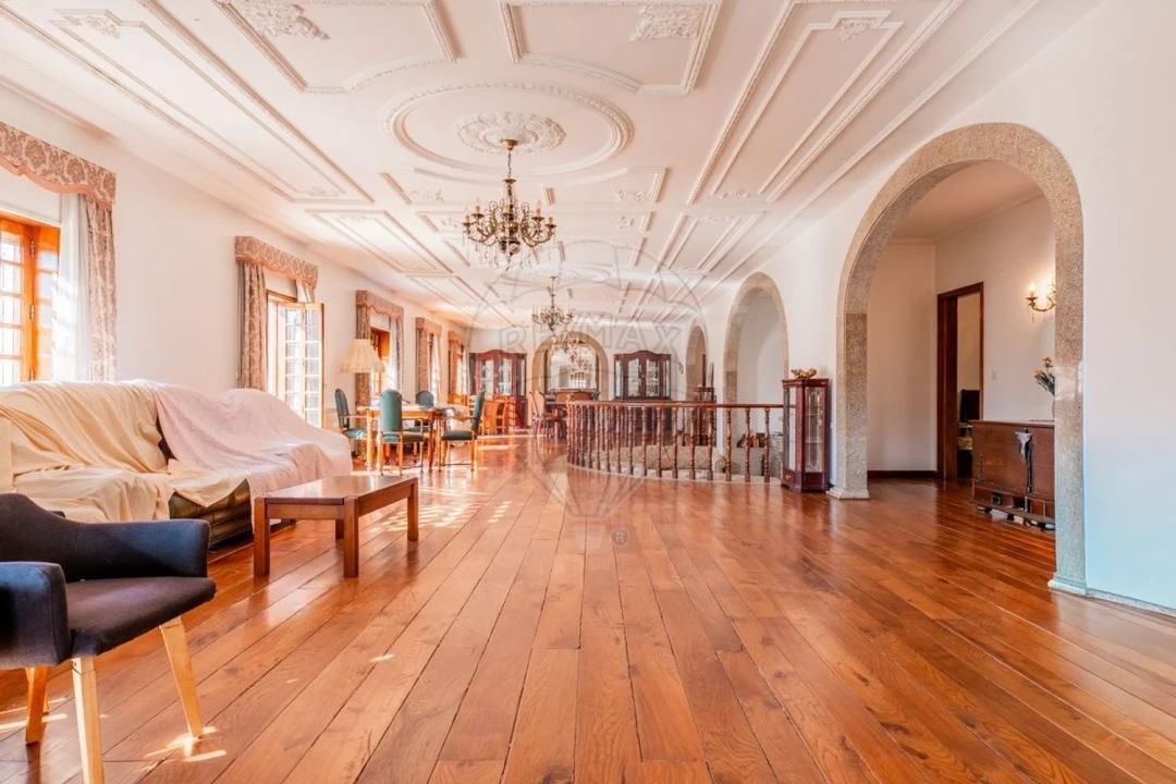 Moradia T6 para Venda em Belazaima do Chão, Castanheira do Vouga e Agadão Foto 2