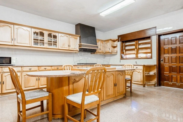 Moradia T6 para Venda em Belazaima do Chão, Castanheira do Vouga e Agadão Foto 24