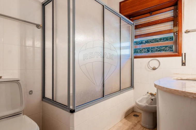 Moradia T6 para Venda em Belazaima do Chão, Castanheira do Vouga e Agadão Foto 6